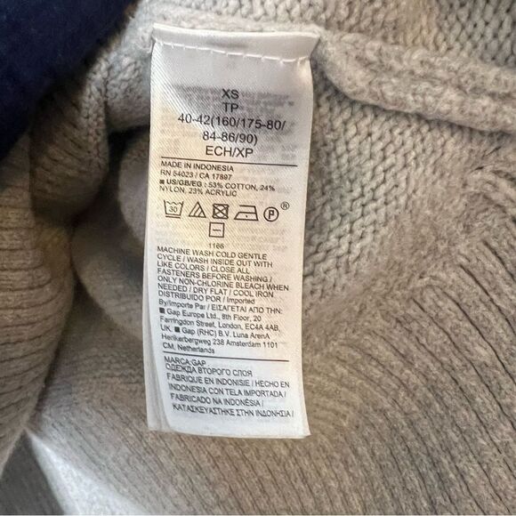 Gap Grey Split Side Hem Button Up Boxy Cardigan - Picture 5 of 7